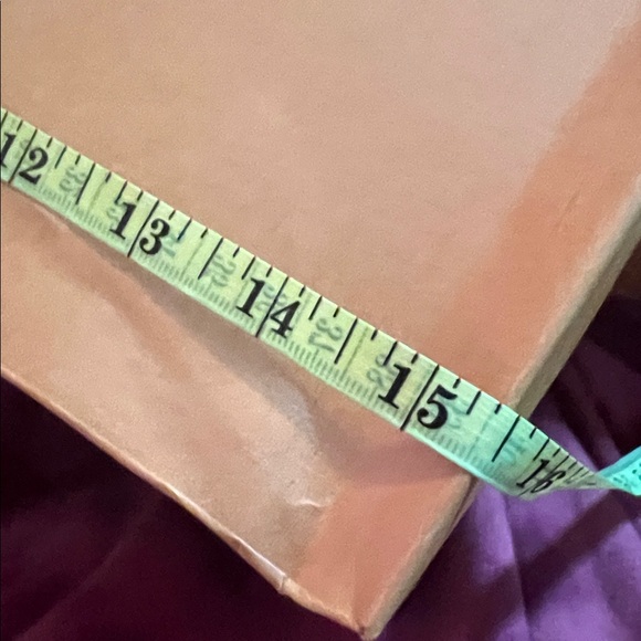 Louis Vuitton Box & Bag - Picture 9 of 11